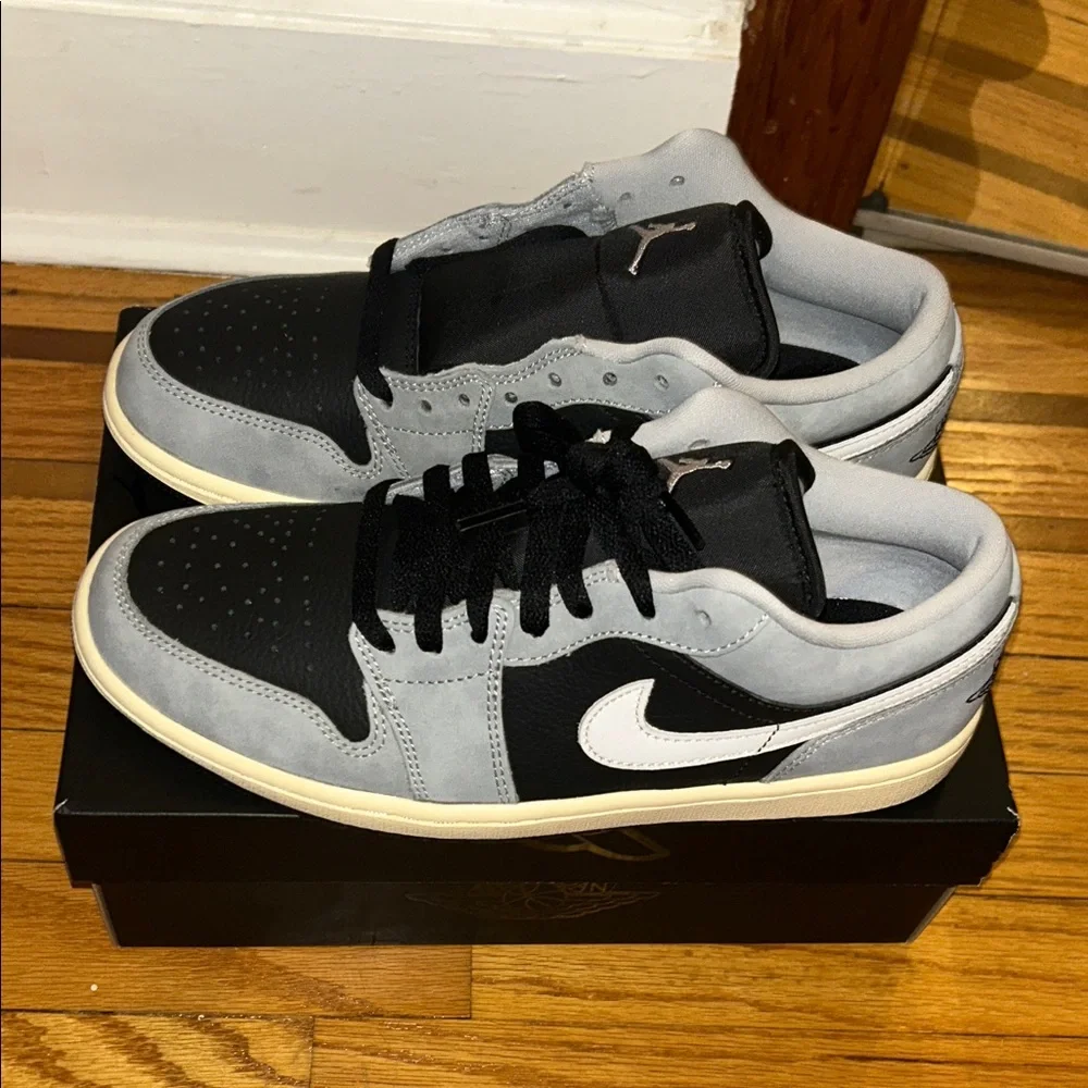 Nike premium leather